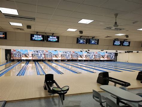 Play Bowling in Chicopee, MA 2024