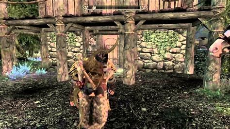 The Elder Scrolls V: Skyrim là một trò chơi điện tử nhập vai hành động thế giới mở do Bethesda Game Studios phát triển và được Bethesda Softworks phát hành. Đây là phần thứ năm của loạt trò chơi nhập vai hành động The Elder Scrolls, sau The Elder Scrolls IV: Oblivion. Skyrim được phát hành vào ngày 11 tháng 11 năm 2011 dành cho ...