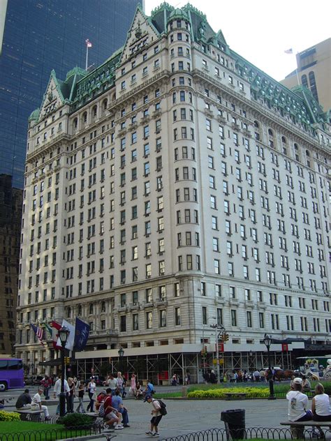 Plaza Hotel — Wikipédia