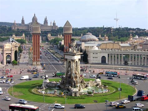 Plaza de Espanya (İspanya Meydanı) Hakkında Bilgi Ayder Turizm. 