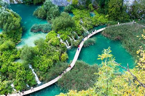 Plitvice Lakes from Split Day Trip with Expert Guide 2024