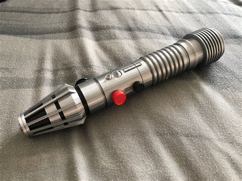 Plo koon lightsaber. Star Wars' lightsaber is the traditional weapon of the Jedi and the Sith, and there are seven different lightsaber forms in canon.When Luke Skywalker first saw his father's lightsaber, he was fascinated by it. … 