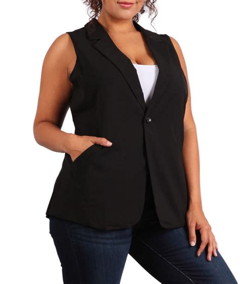 Plus Size Crop Vest, The cropped V neck style is very flattering