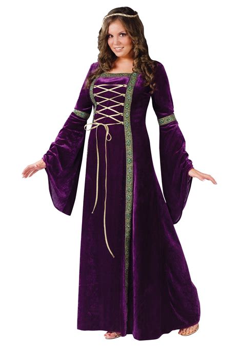 Plus Size Medieval Costume, Renaissance Dress, 2 Piece Queen Halloween Cosplay. (451) $152.79. Yellow gold Elizabeth Swann 18th c Dress Halloween Renaissance Medieval Costume Clothes Clothing. Made to fit: Small to Plus Size #5. (4.8k) $125.99.. 