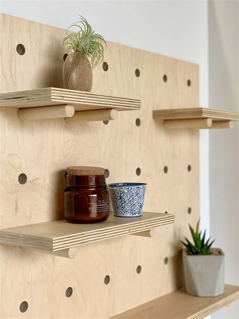Plywood pegboard australia.  Introducing ThreadBoard, a precision-engineered plywood pegbo...