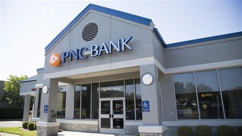 Pnc drive thru near me. Dale Mabry and Spruce office is located at 1915 N Dale Mabry Hwy, Tampa. You can also contact the bank by calling the branch phone number at 813-357-6060. PNC Bank Dale Mabry and Spruce branch operates as a full service brick and mortar office. For lobby hours, drive-up hours and online banking services please visit the official website of the ... 