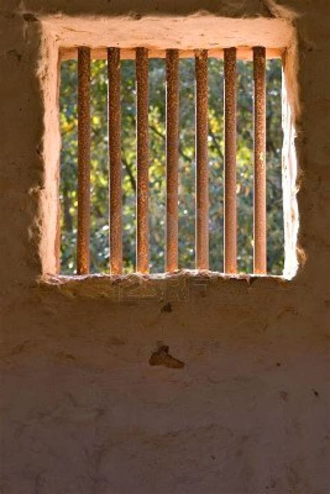 Full Download Poems By Manolis Anagnostakis