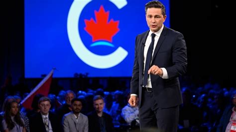 Poilievre rallies Conservatives hungry for a ‘blue wave’ with stump speech, base hits