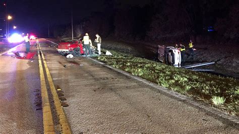 Feb 7, 2024 · KISSIMMEE, Fla. – One person was killed and two others were seriously injured Wednesday morning in a wrong-way wreck in Osceola County, according to the Florida Highway Patrol. The fatal crash ... . 