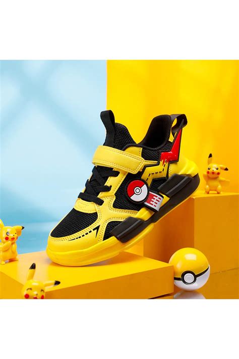 Pokemon ayakkabı