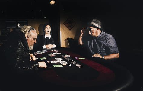 Poker ulduzlarında a addımı nədir