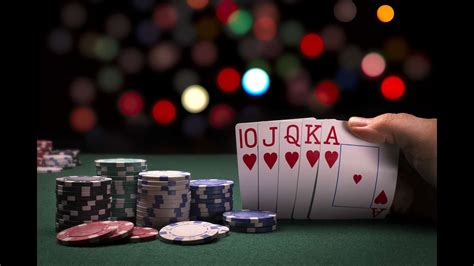 Pokerin finalı rus dilində