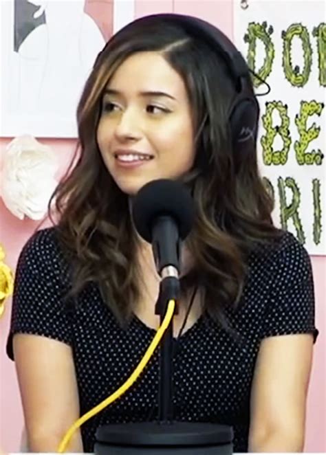 Pokimane - Wikipedia