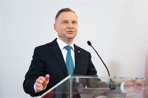 Poland’s president proposes urgent amendments to law on Russian influences