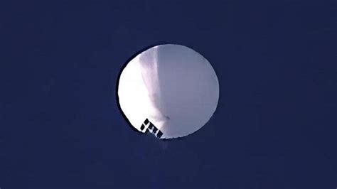 Poland detects object in its airspace that flew from Belarus, likely an observation balloon