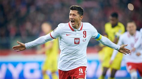  1. €9.00m. GP Soccer and Management Srl. 1. €16.00m. BMG-SPORT. 1. €30.00m. This is a detailed overview over the national team Poland with current players, contract durations and their player agents. . 