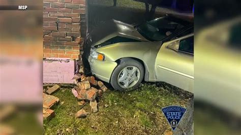 Police: 17-year-old girl arrested for DUI after crashing into state police barracks
