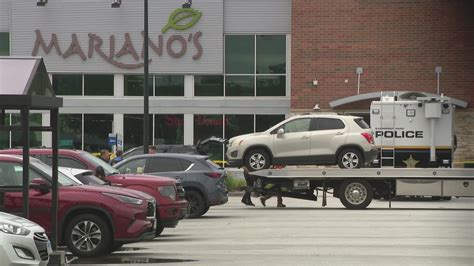 Police: 21-year-old Mariano's employee shot, killed inside Evergreen Park store