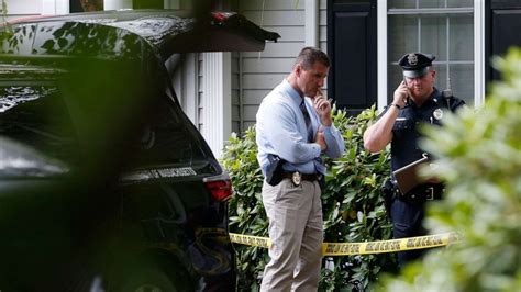 Police: 5 dead, including three kids, at South Carolina home