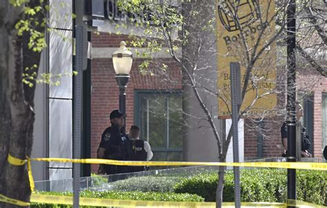 Police: Bank employee killed 4 in Louisville shooting