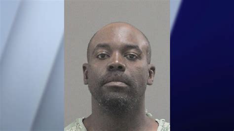 Police: Evidence ties sex offender to location of dead woman before allegedly strangling 10-year-old