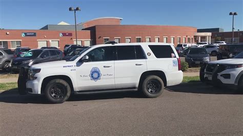 Police: Juvenile stabbed at Denver elementary school