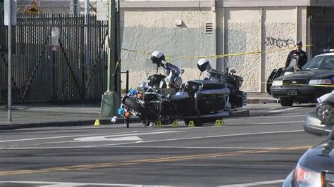 Police: Man riding stolen motorcycle dies in fiery Oakland crash