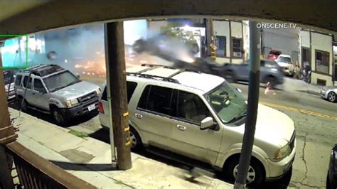 Police: drunk tow truck driver plows into parked cars in L.A. (video)