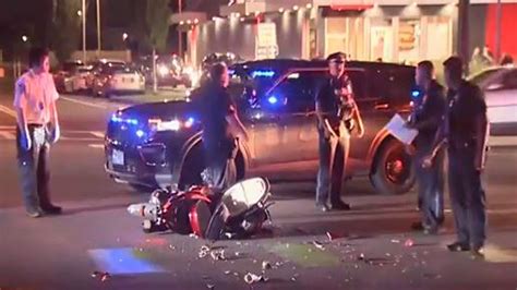 Police investigating deadly crash involving motorcycle in Everett