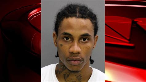 Police looking for suspect in Troy stabbing