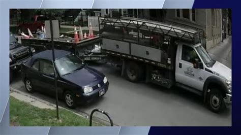 Police looking for utility truck driver who struck bicyclist in Lincoln Park