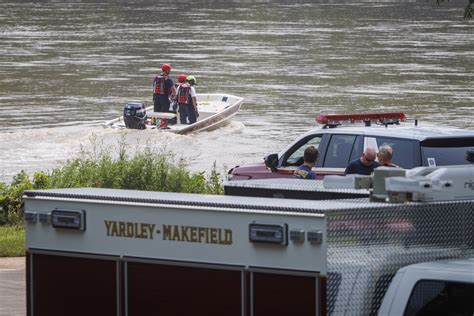 Police narrow search for infant lost in flash flood, after 2-year-old sister’s body found