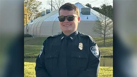 Police officer in South Carolina killed by Amtrak train while rescuing someone who called 911
