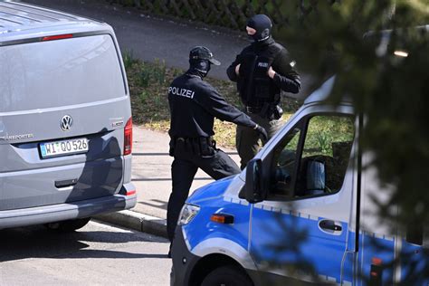 Police officer shot during raids in German Reichsbuerger probe