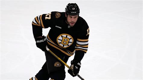 Police report gives new details on arrest of Bruins’ Milan Lucic
