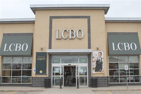 Police say 4 suspects stole nearly $50K in booze from LCBOs in York Region