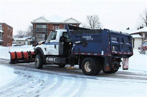 Police say Oshawa man assaulted snowplow driver for blocking driveway with snow