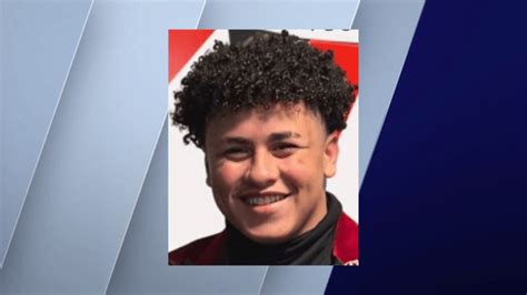 Police search for teen missing from home in Belmont Cragin