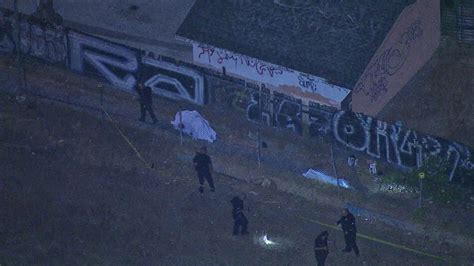 Police shoot stabbing suspect in East Hollywood