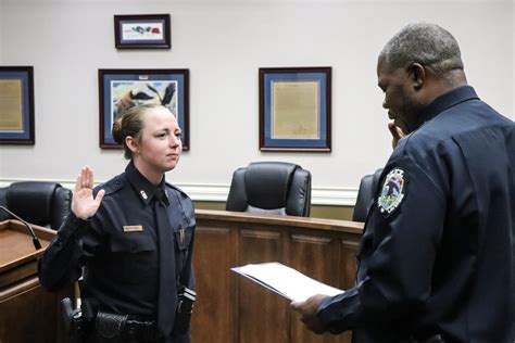 Five police officers in a small Tennessee town have been fired after a sex scandal investigation. The city of La Vergne, southeast of Nashville, began investigating the officers after a ....