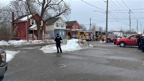 Police trying to identify homicide victim in Oshawa fire