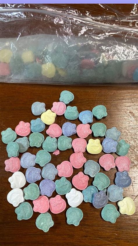 Police urging parents to inspect Halloween candy after ecstasy …