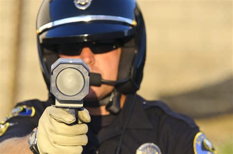 Police with radar. The following procedure should be followed when checking a Police radar unit with tuning forks: Place the radar in stationary mode of operation. Place the range control in maximum position. Place the antenna in the transmit mode by releasing the “hold” switch or putting the radar unit in “run”. Lightly strike the lower speed fork on a ... 