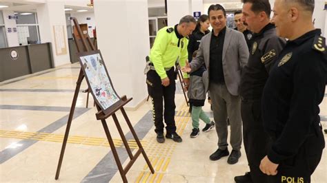 Polis Haftası etkinlikleri, miniklerden anlamlı şiirler ve resimler .