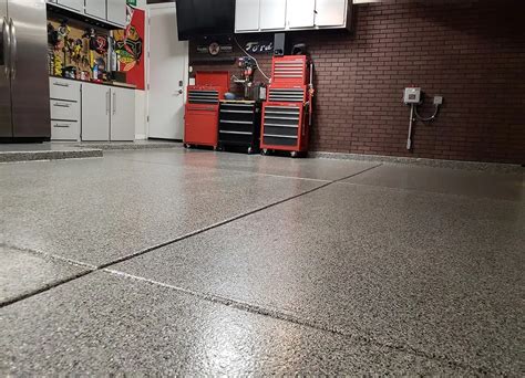 Polyaspartic garage floor. Dec 12, 2023 · Epoxy is a rugged and durable finish that will transform dull garage flooring into a gleaming surface. According to Angi and HomeAdvisor, epoxy garage floor costs range from $1,595 to $3,337, with ... 