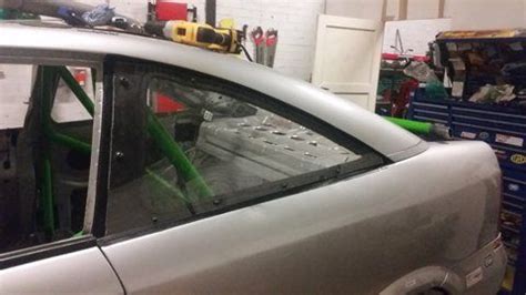 Polycarbonate car windows australia.  Polycarbonates are virtually unbreakable pl...