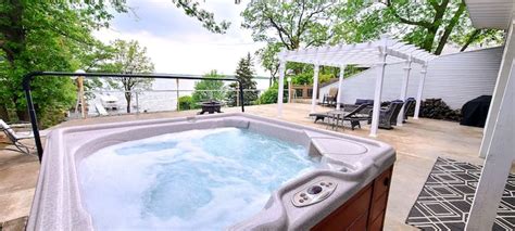 Pontoon, Hot tub, Sauna, Patio on Big Detroit Lk