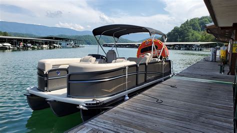 Pontoon boat brands. Built using a stronger aluminum alloy : 5052-H36. We insist on H36 throughout our pontoons because we won't compromise on durability. H36 is 25% harder than other aluminum alloys used by some competitors. Provides uniform strength and a truer pontoon shape. Offers a better ride, more durability and lasting value. 