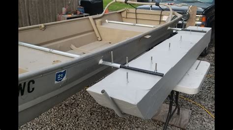 Pontoon jon boat. 1. Widen your Jon boat. A wider boat means more power as well as better stability. How to make a Jon boat wider. Add buoyancy at key points on the boat to give it extra stability. … 