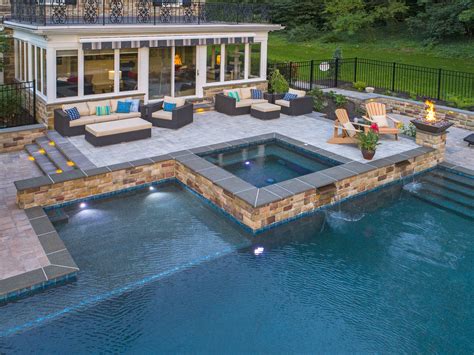 Consider these ideas to give your above ground pool a modern makeover: DIY wood siding around the perimeter of the pool. Surrounding pool deck. Landscaping (stone, mulch, flowers, plants, etc.) Solar lighting along the sides. Center fountain feature. Underwater LED lights for a colorful setting at night.